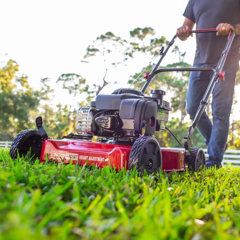 20-Inch Residential Gas Push Mower – 125cc Briggs & Stratton Engine for Effortless Lawn Care