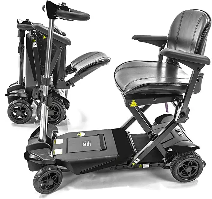 Compact Mobility Scooter – Lightweight Foldable Design for Indoor Navigation and Outdoor Commuting