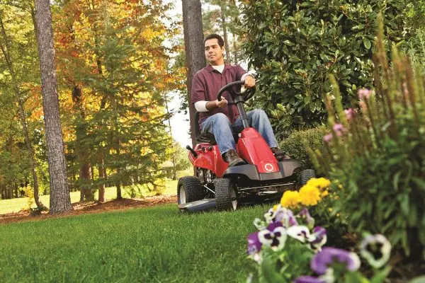 TB30 Neighborhood Riding Mower – 30-Inch Remanufactured Deck, 382cc Engine, and 6-Speed Transmission